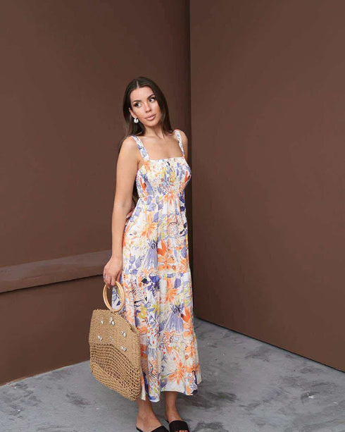 فستان صيفي طويل بنقشة زهور