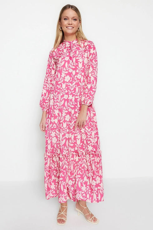 فستان مبطن مزين بالزهور باللون الوردي الغامق