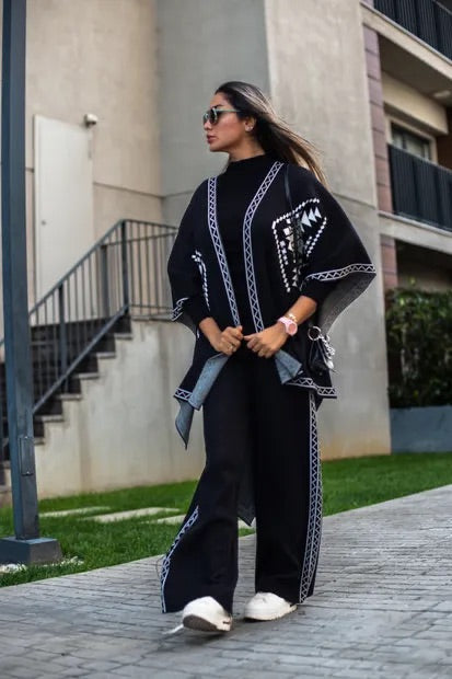 طقم نسائي محبوك من 3 قطع لون أسود *