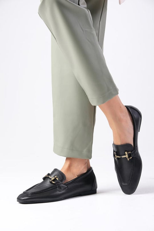 حذاء لوفر جلد حقيقي لون أسود