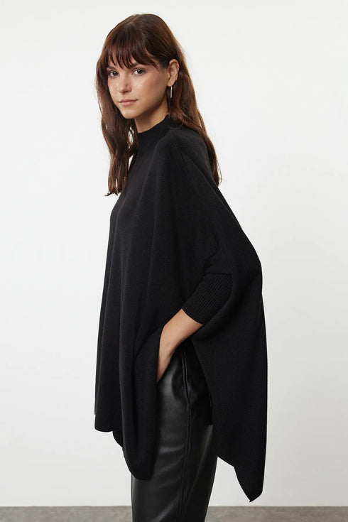 كنزة - تريكو باللون الأسود