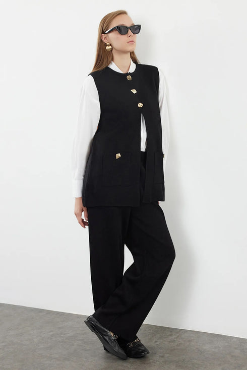 طقم سترة تريكو بأزرار - أسود