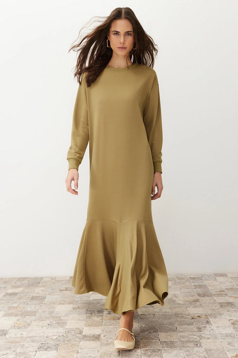 فستان نسائي طويل لون زيتي