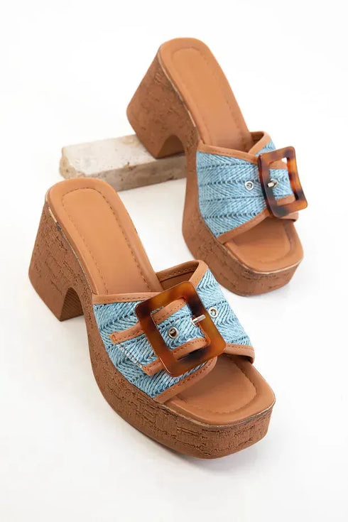 سليبر قش بكعب عالي - أزرق فاتح