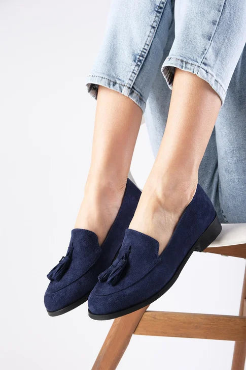 حذاء أوكسفورد بلون كحلي