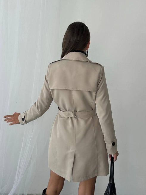 ترانشكوت خريفي قصير