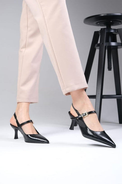 حذاء بكعب عالي بنقشة جلد الأفعى - أسود