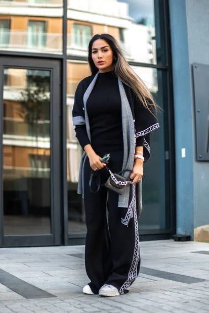 طقم نسائي محبوك من 3 قطع لون أسود *