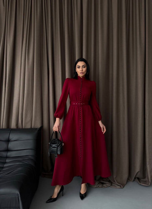 فستان نسائي طويل لون برغندي