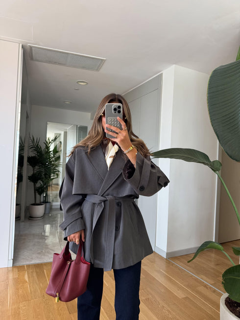 ترانشكوت خريفي قصير