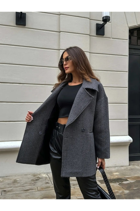 جكيت قصير مبطن لون رمادي غامق