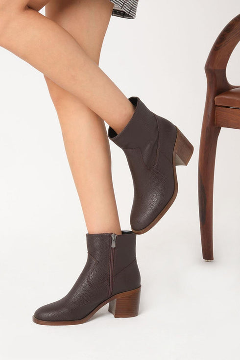 جزمة جلد حقيقي