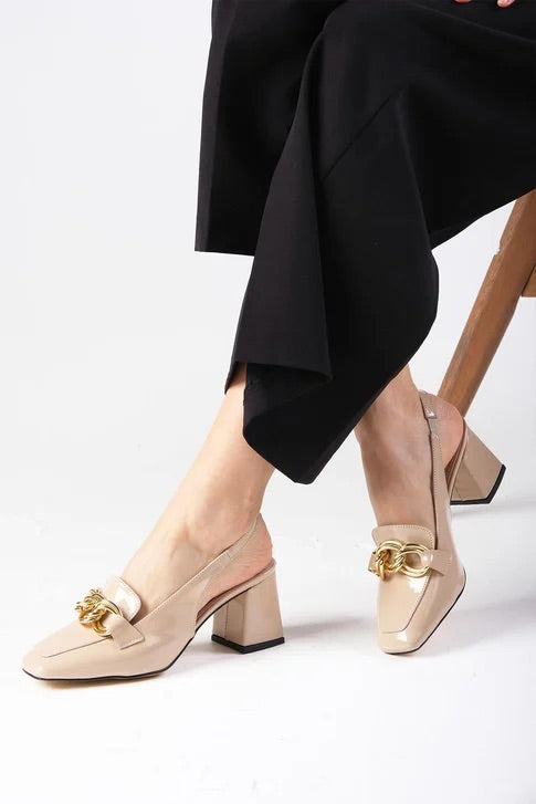 Nude Colored Patent Leather Heeled Shoes
