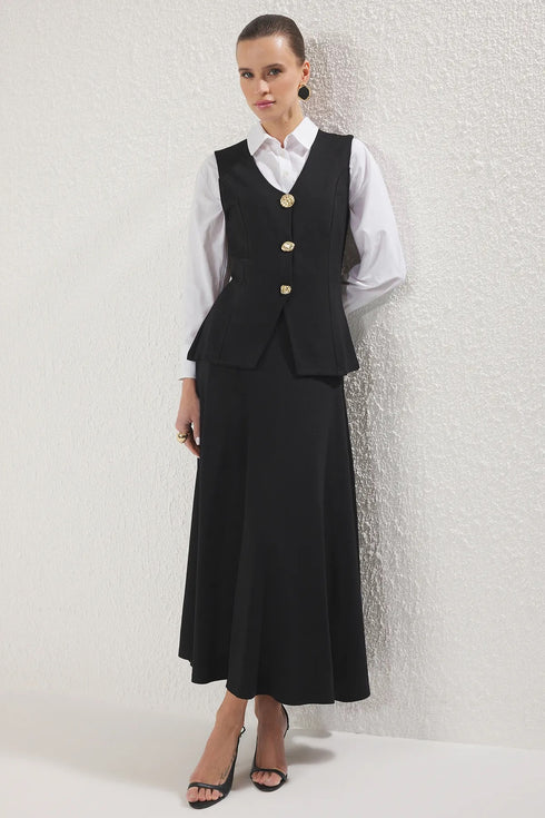 طقم قطعتين ڤيست وتنورة - أسود