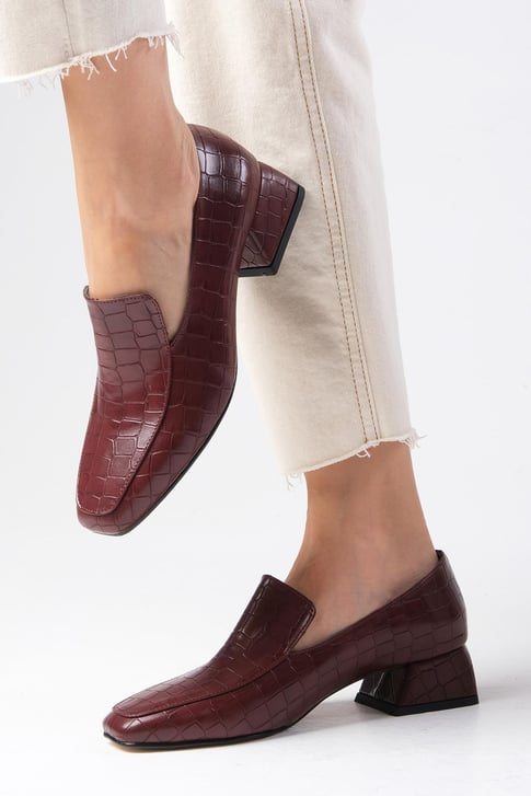 حذاء بكعب قصير - لون بوردو