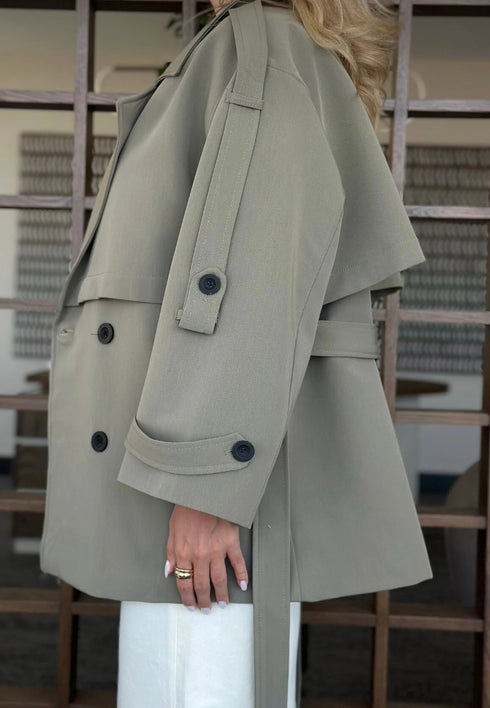 ترانشكوت خريفي قصير