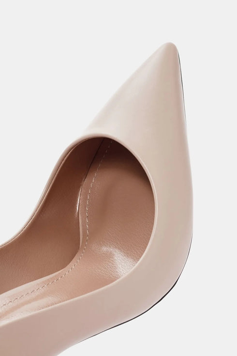 حذاء نسائي كعب عالي باللون البيج