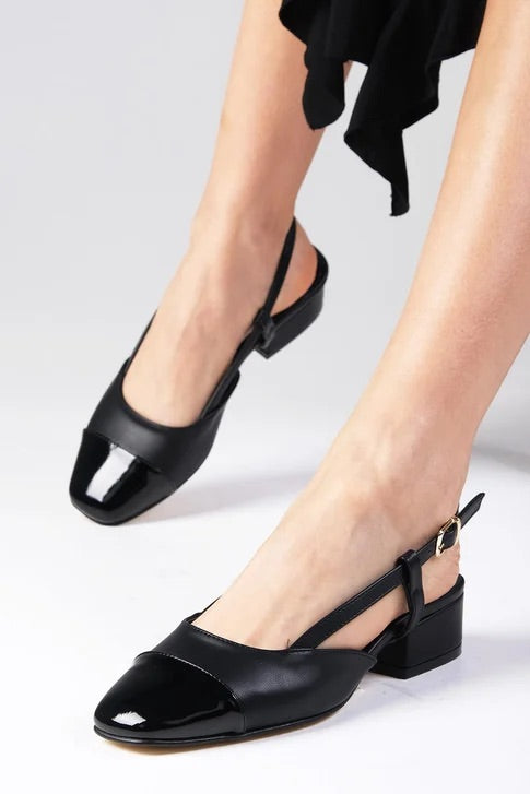 Black Color Low Heeled Shoes