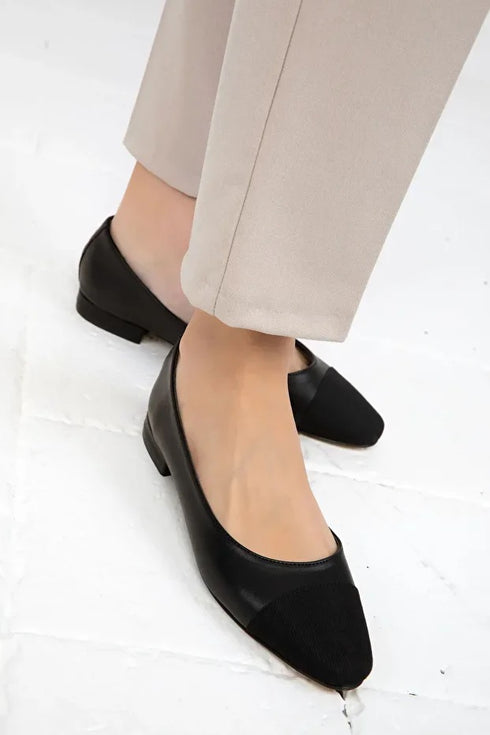 حذاء باليه لون أسود