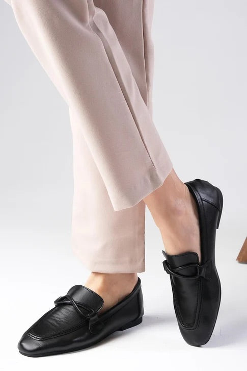 حذاء لوفر من الجلد الحقيقي بلون أسود