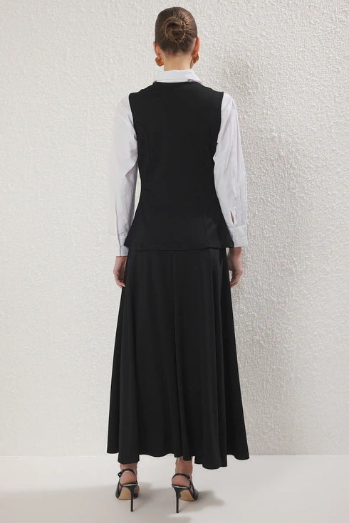 طقم قطعتين ڤيست وتنورة - أسود