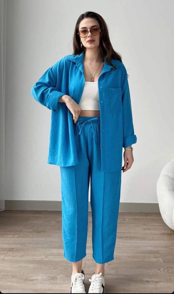 طقم كاجوال من قطعتين باللون الأزرق