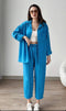 طقم كاجوال من قطعتين باللون الأزرق