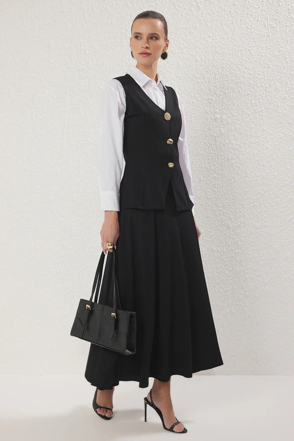 طقم قطعتين ڤيست وتنورة - أسود