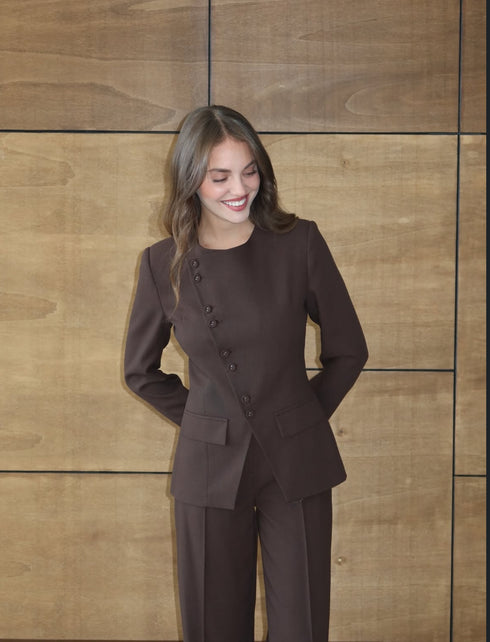 طقم رسمي كلاسيكي