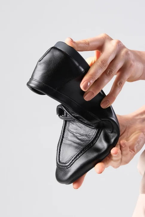 حذاء لوفر من الجلد الحقيقي بلون أسود