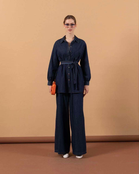 طقم جينز غامق قميص وبنطلون