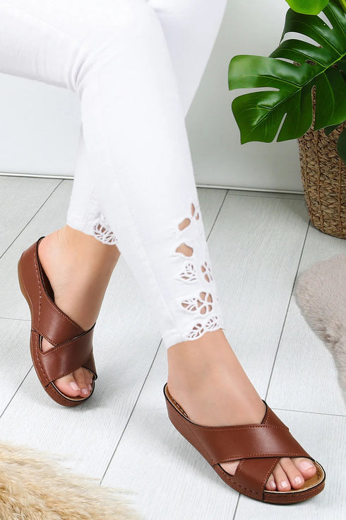 سليبر يومي مريح لنساء - عسلي