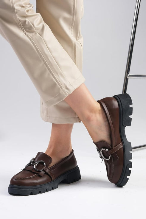 حذاء أكسفورد لون بني