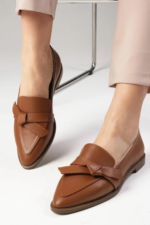 حذاء لوفر من الجلد الحقيقي بلون عسلي