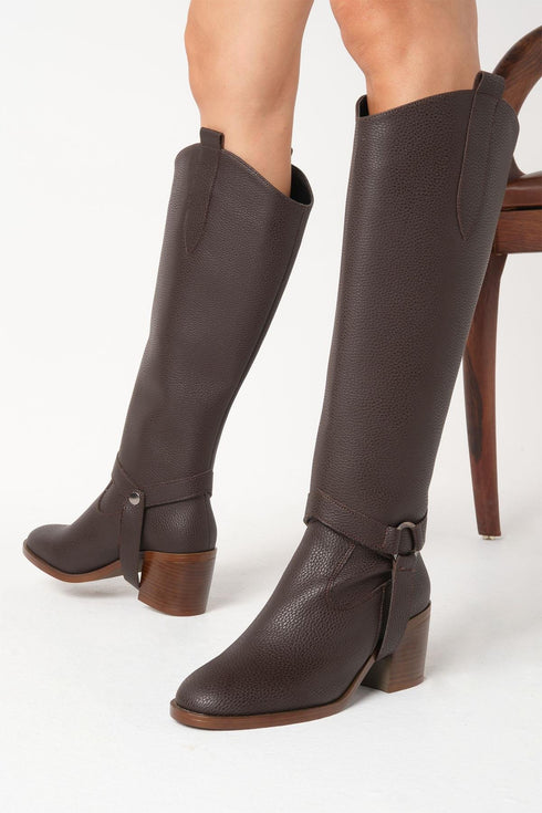 جزمة جلد حقيقي