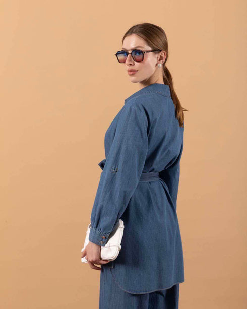 طقم جينز فاتح قميص وبنطلون