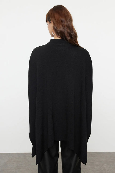 كنزة - تريكو باللون الأسود