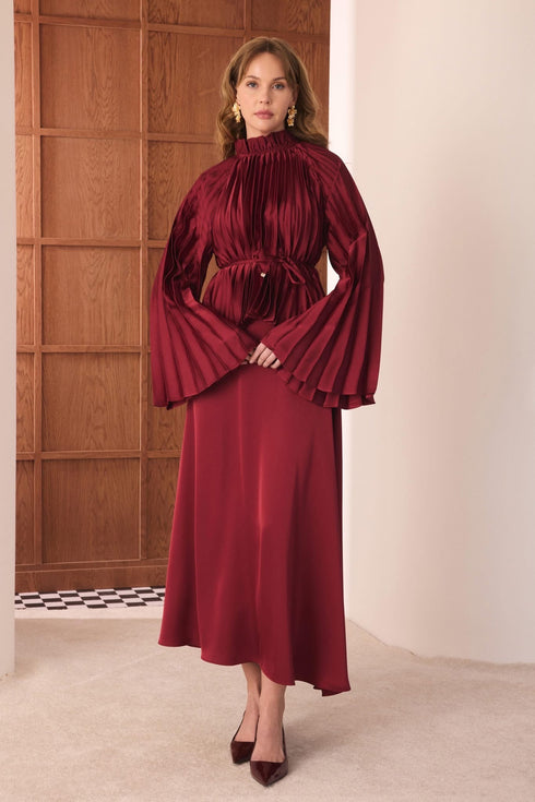 طقم تنورة أنيق باللون البوردو