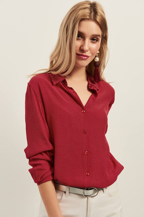 قميص منقط- أحمر