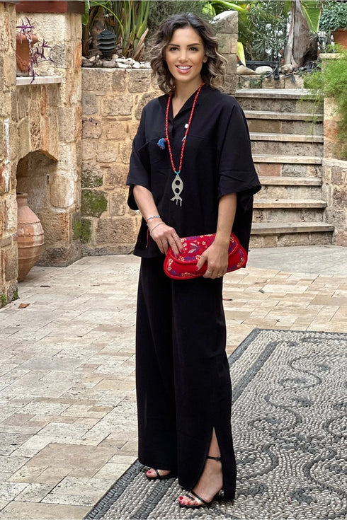 طقم اسود من القطن والكتان بنسبة 100%