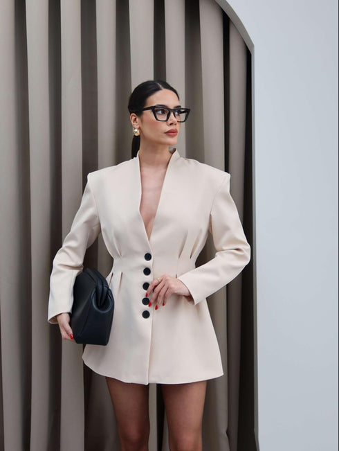 جكيت نسائي لون بيج