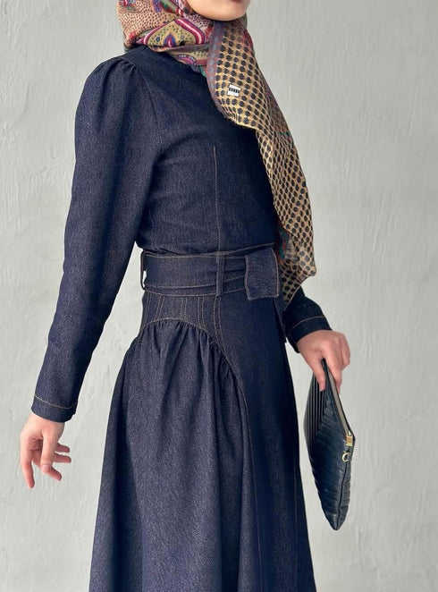 طقم قطعتين قميص وتنوره جينز غامق