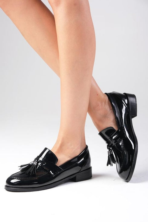 حذاء أكسفورد من الجلد لون الأسود