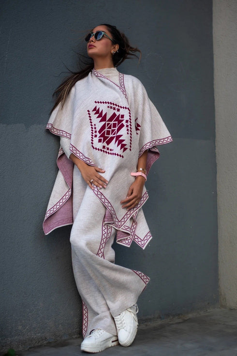 طقم نسائي محبوك من 3 قطع *