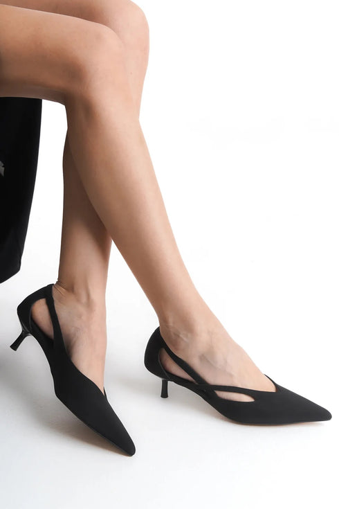 حذاء بكعب قصير لون أسود