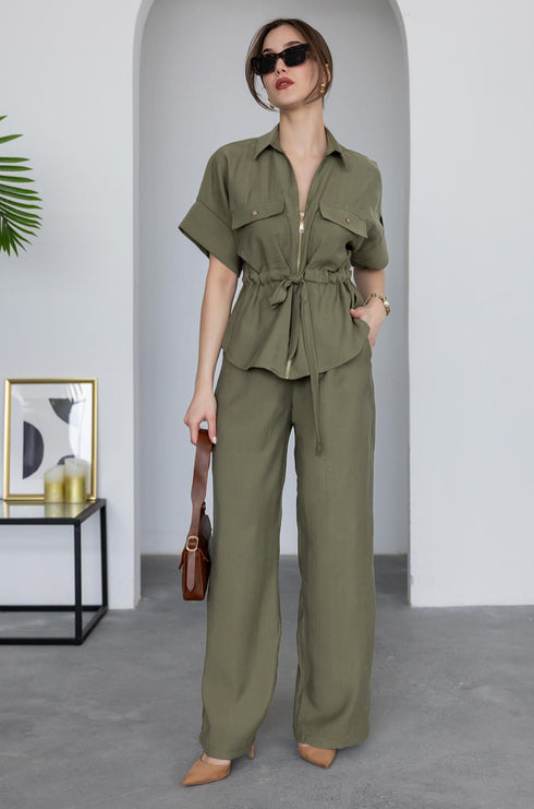 طقم نسائي- زيتي