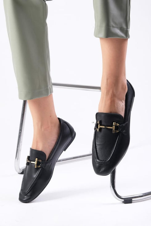 حذاء لوفر جلد حقيقي لون أسود