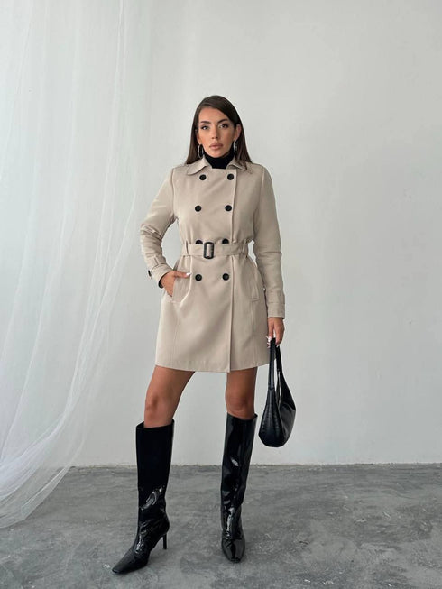 ترانشكوت خريفي قصير