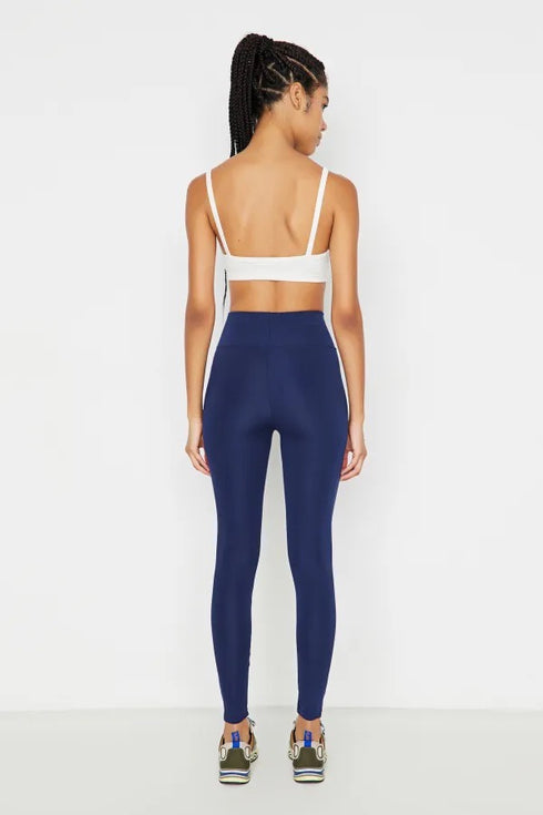 لباس ضيق رياضي محبوك بطول كامل ومطاط بخصر عريض باللون الأزرق الداكن