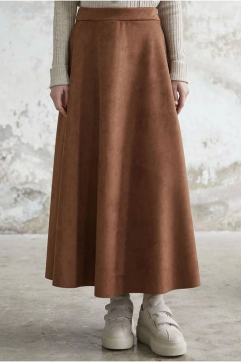 تنورة شمواه- عسلي